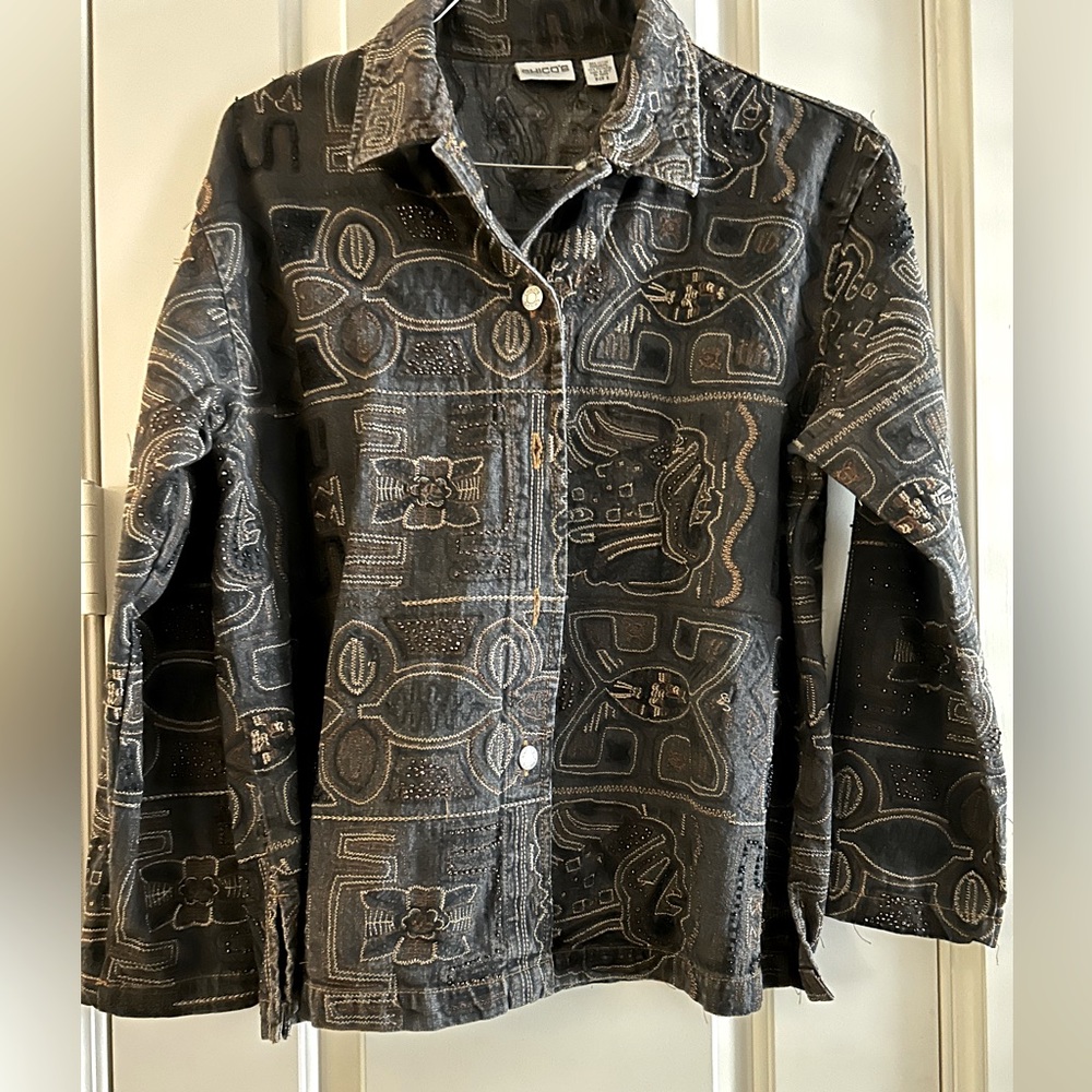 Chico’s Super Cute Pattern! Stitching And Beads T… - image 1